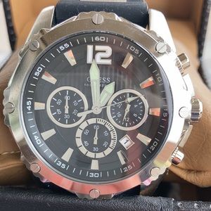 New Men’s Guess watch.  Never worn!